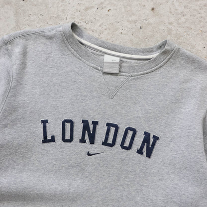 Nike Town London Centre Swoosh Sweatshirt - 2000s (M)