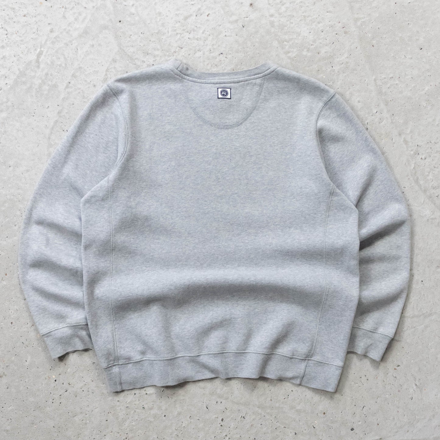 Nike Town London Centre Swoosh Sweatshirt - 2000s (M)