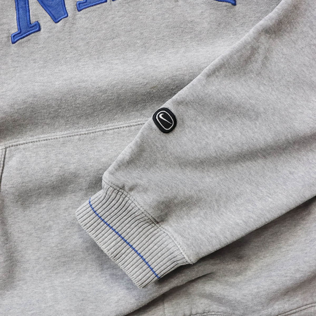 Nike Embroidered Spellout Hoodie - 2000s (XL)