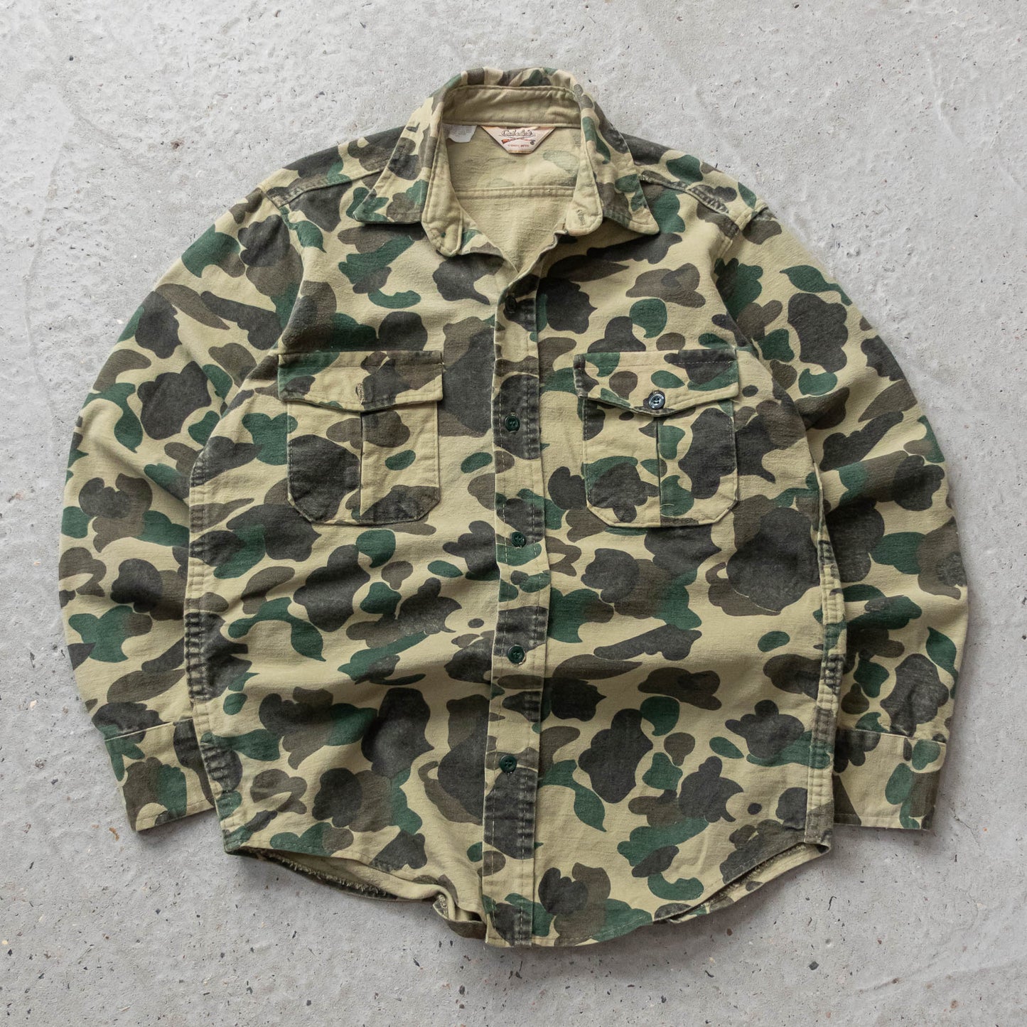 Vintage 80s Cabelas Duck Camo Button Up Flannel Shirt - M