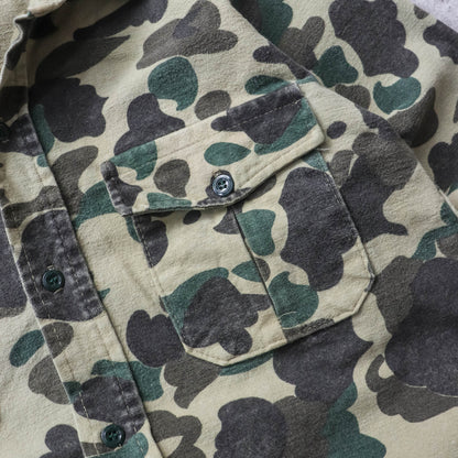 Vintage 80s Cabelas Duck Camo Button Up Flannel Shirt - M