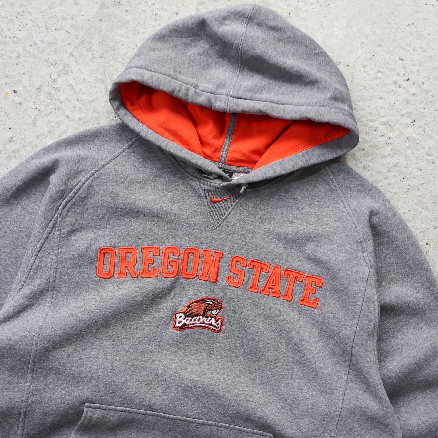 Nike Oregon State Beavers Embroidered NCAA Hoodie - 2000s (L)