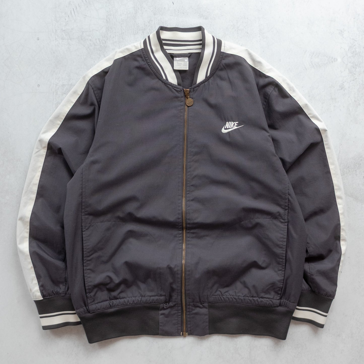 Vintage 2000s Nike Two-Tone Bomber Jacket - M