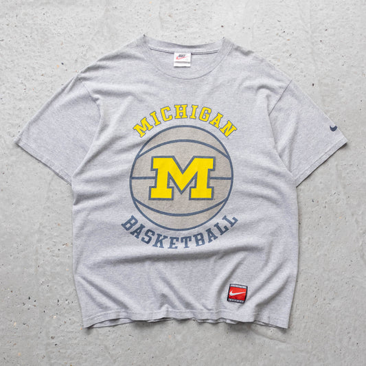 Nike Michigan Wolverines Basketball NCAA Tee - 90s (M)