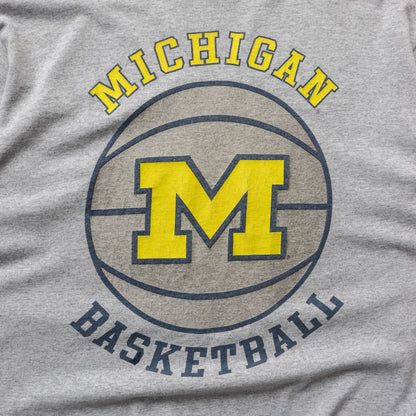 Nike Michigan Wolverines Basketball NCAA Tee - 90s (M) - AL Vintage
