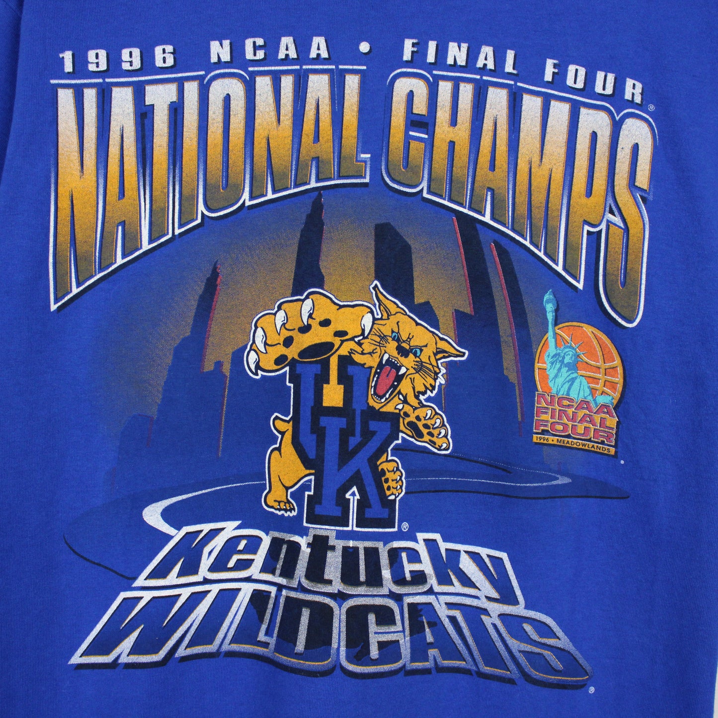 Vintage 1996 Kentucky Wildcats NCAA Champions Tee - L
