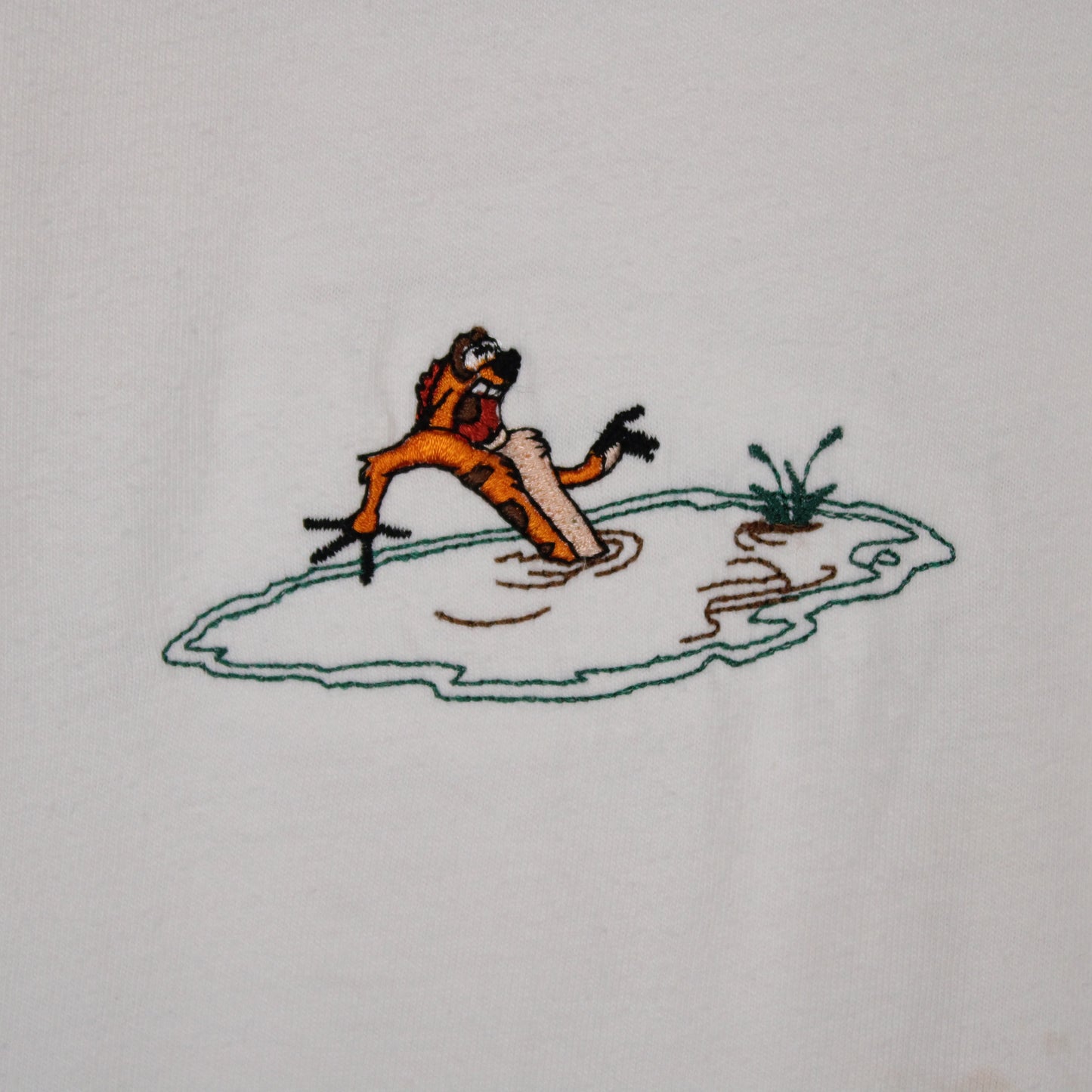 Vintage 90's Lion King Embroidered Tee - L