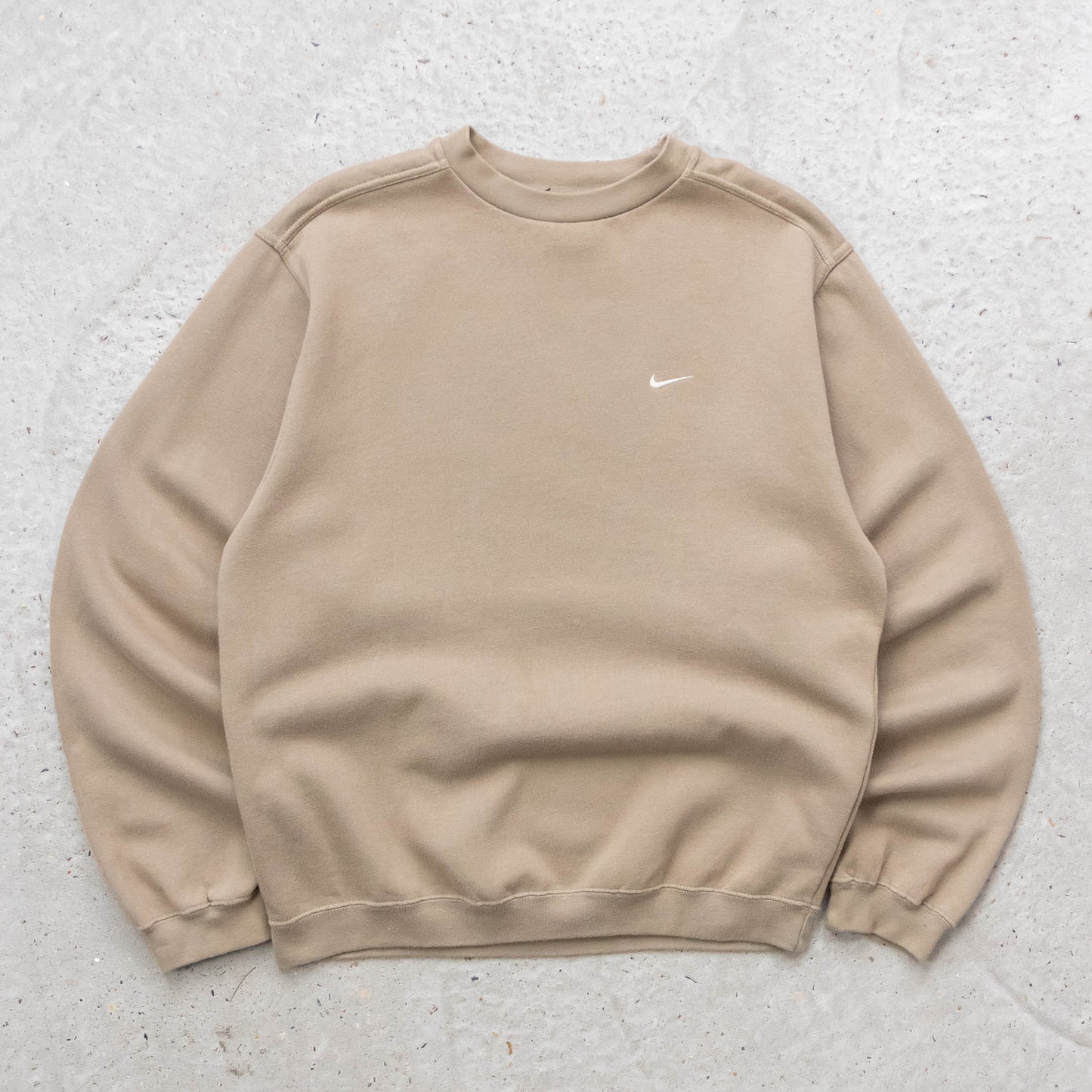 Nike Mini Swoosh Embroidered Sweatshirt - 2000s (M)