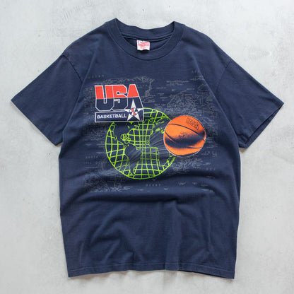 Vintage 90s USA Basketball Dream Team Tee - L