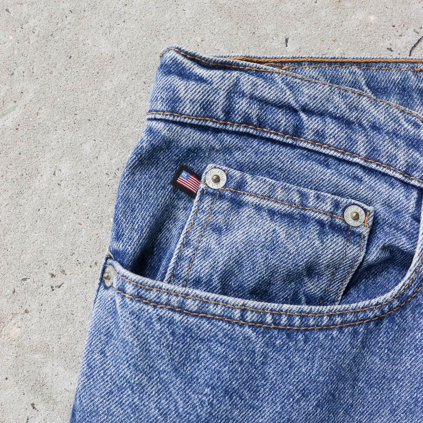Polo Ralph Lauren Mid Wash Denim Jeans - 90s (34x31) - AL Vintage