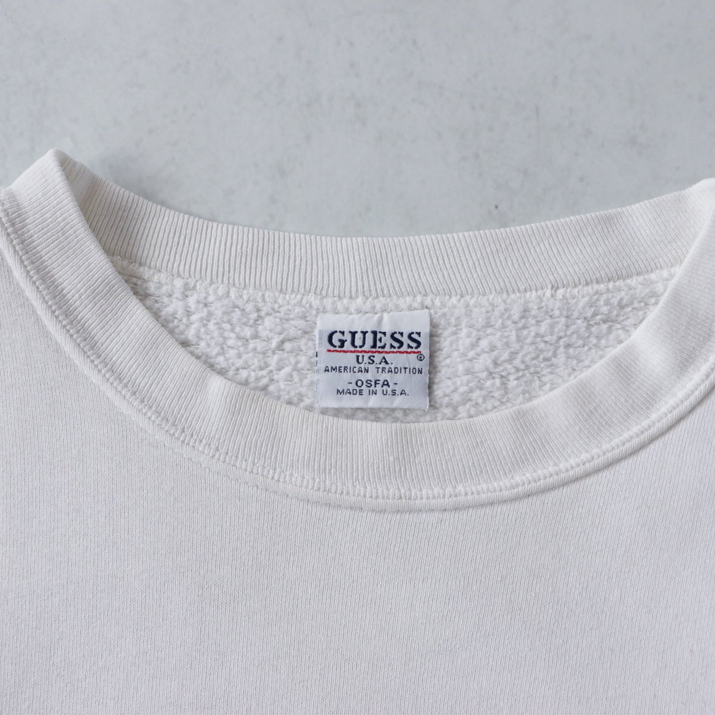 Vintage 90s Guess Spellout Sweatshirt - M