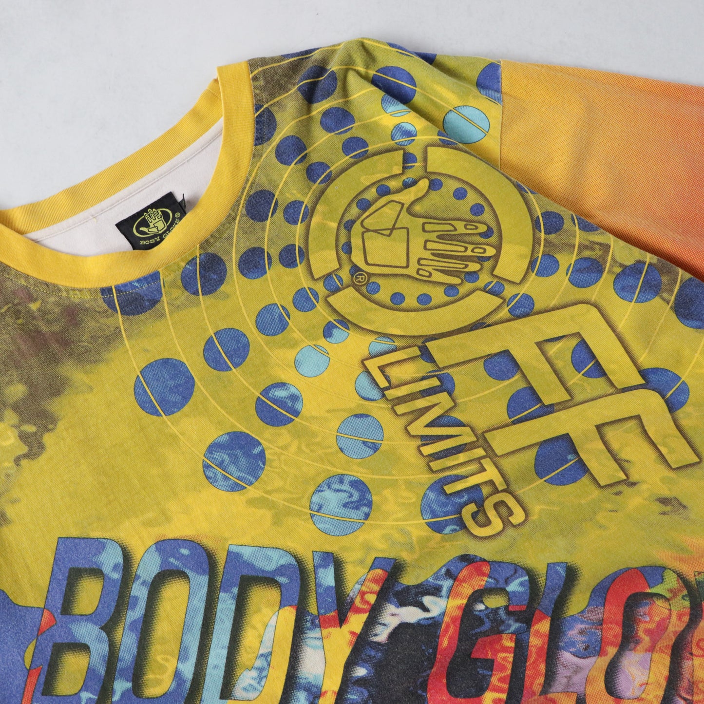 Vintage 90s Body Glove AOP Tee - L