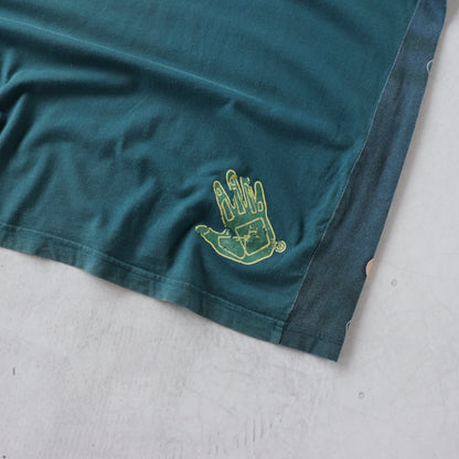 Vintage 90s Body Glove AOP Tee - L