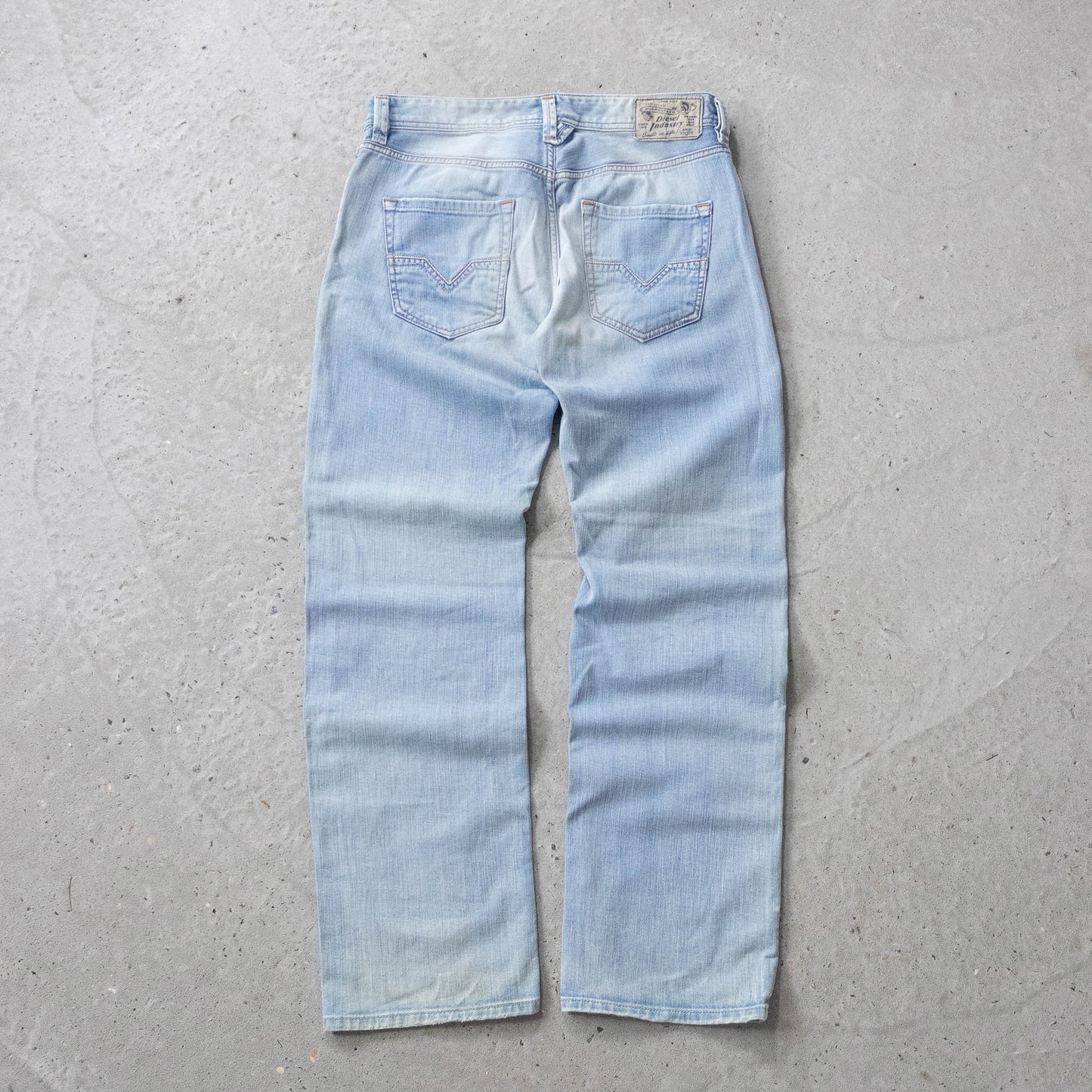 Diesel Industry Light Wash Denim Jeans - 2000s (33x32)