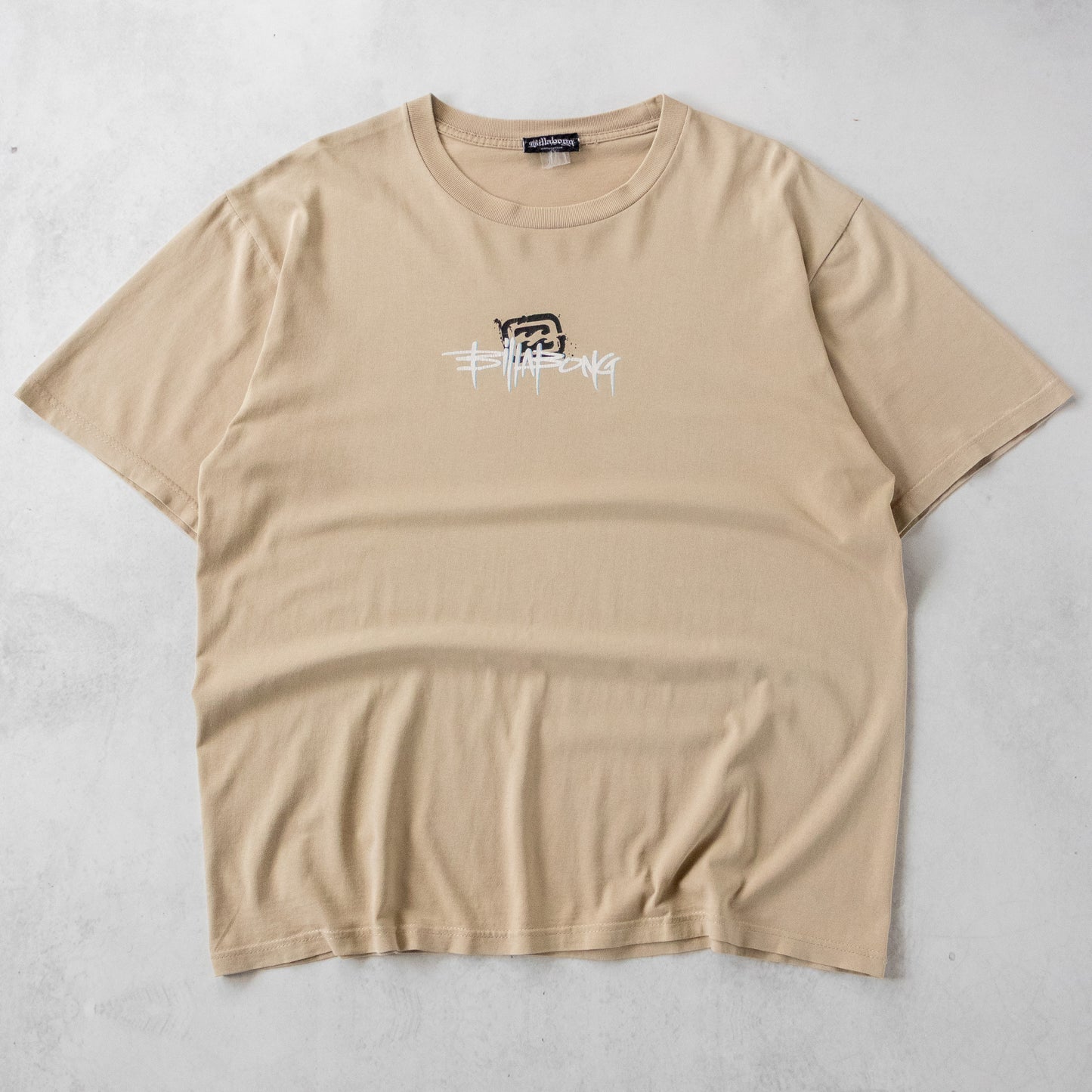 Vintage 2000s Billabong Graphic Tee - L