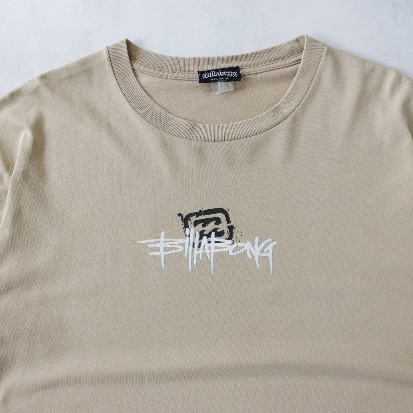 Vintage 2000s Billabong Graphic Tee - L