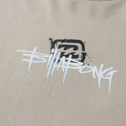 Vintage 2000s Billabong Graphic Tee - L