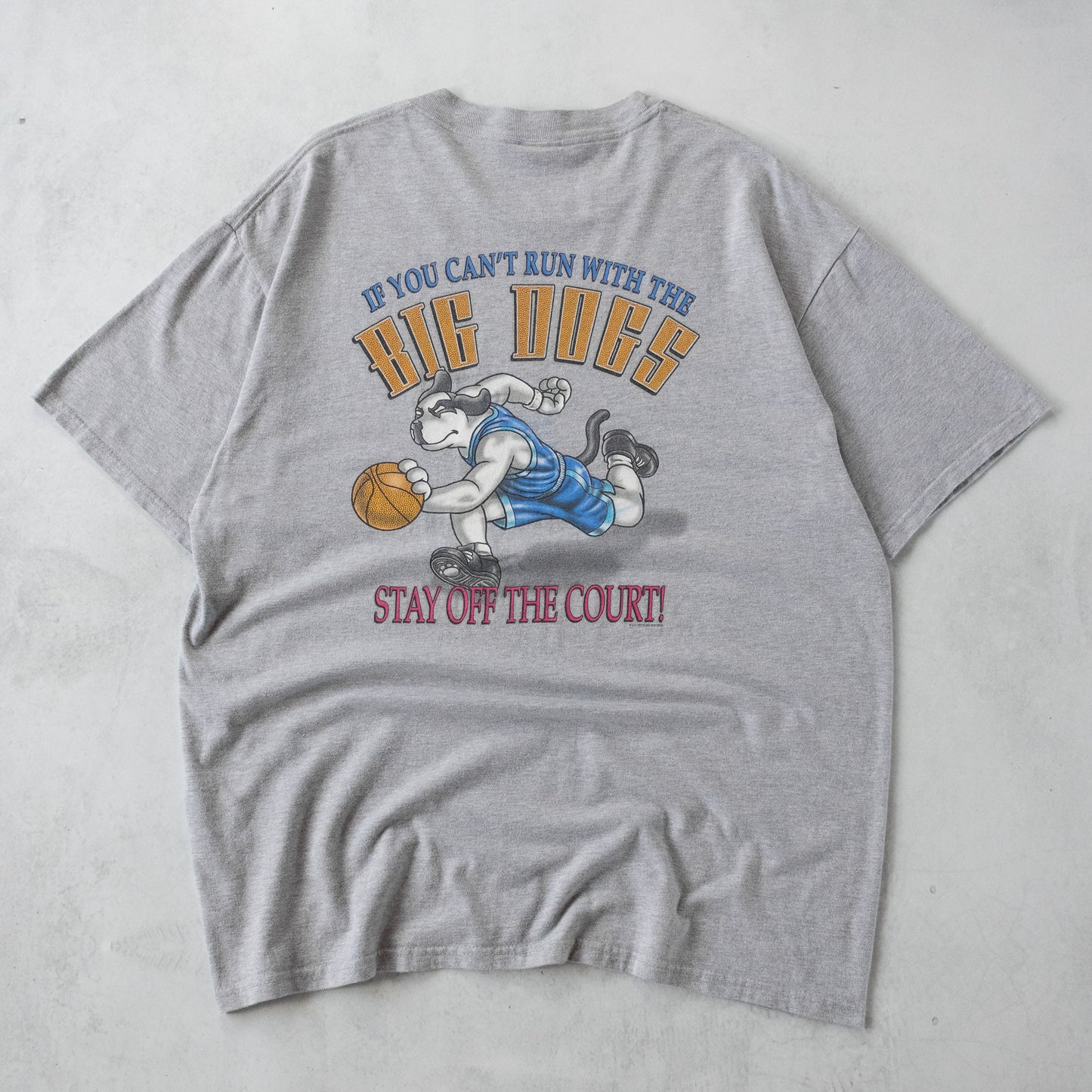 Vintage 90s Big Dogs 'Stay Off The Court' Tee - XL