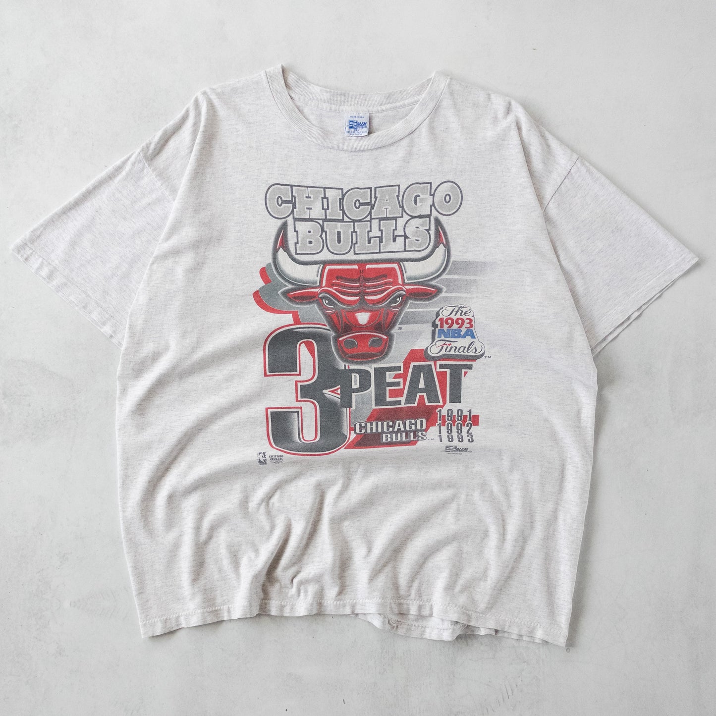 Vintage 1993 Chicago Bulls Threepeat NBA Champions Tee - XXL