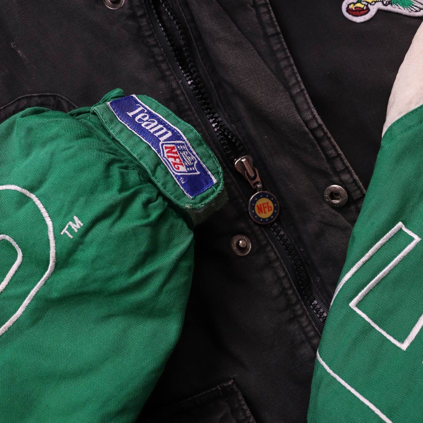 Philadelphia Eagles NFL Triple Fat Goose Puffer Jacket - 90s (L)