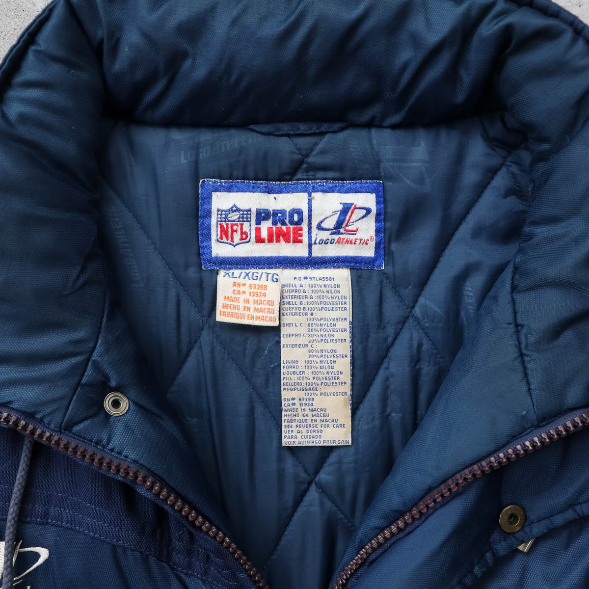 San Diego Chargers NFL Logo Athletic Puffer Jacket - 90s (XL)