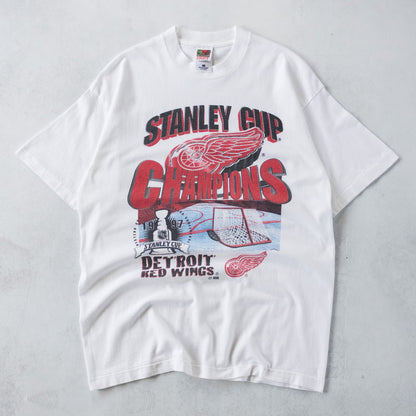 Vintage 1997 Detroit Red Wings NHL Champions Tee - L