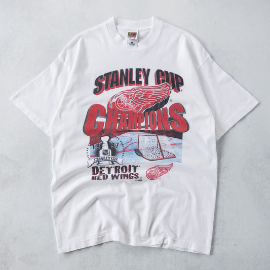 Vintage 1997 Detroit Red Wings NHL Champions Tee - L