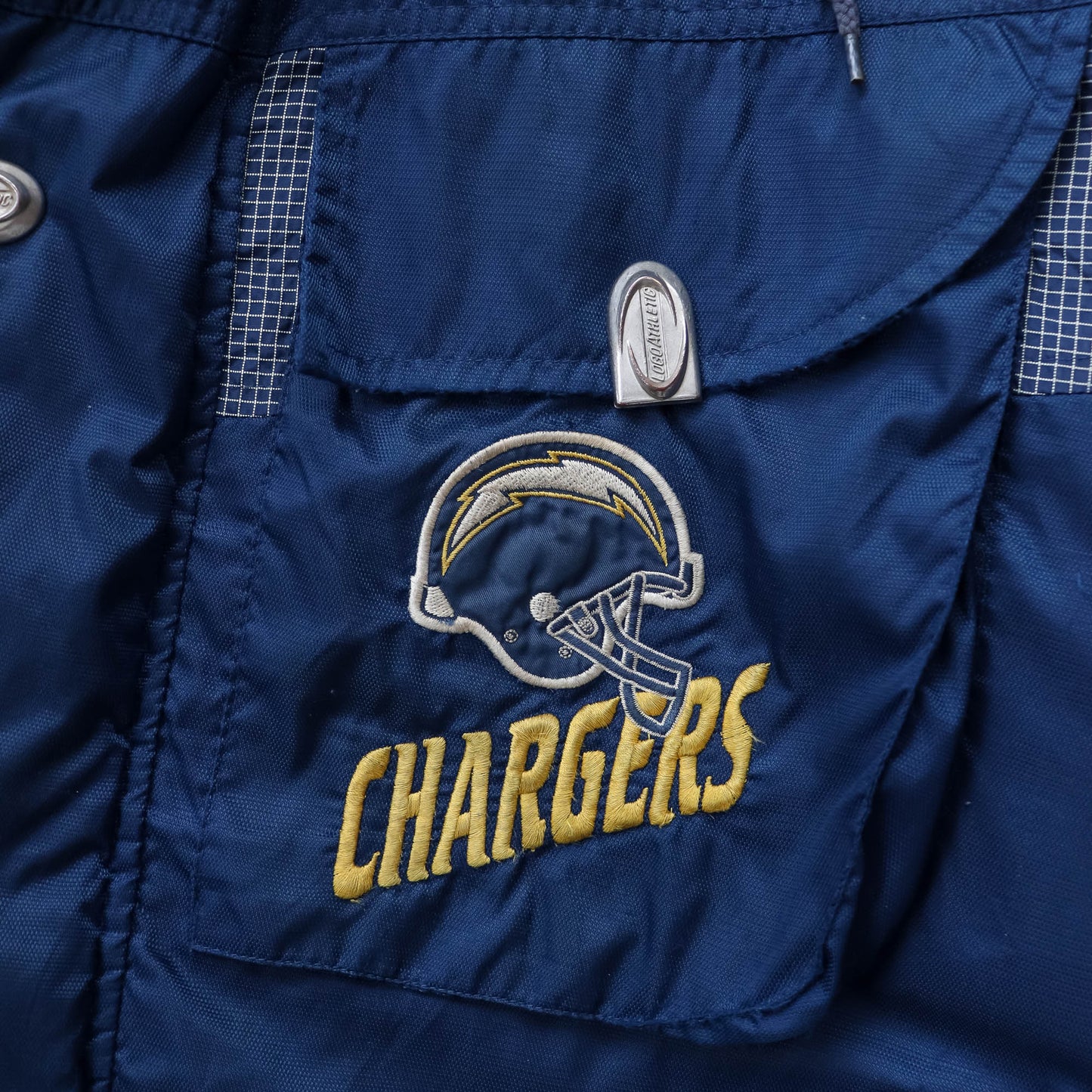 San Diego Chargers NFL Logo Athletic Puffer Jacket - 90s (XL)