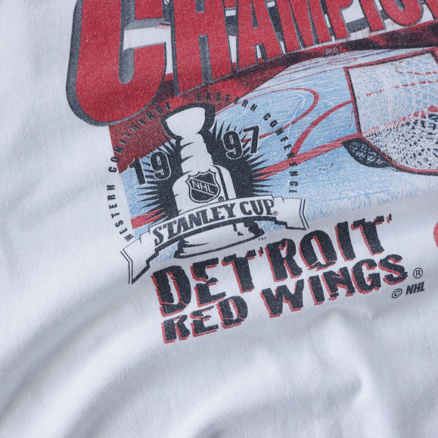 Vintage 1997 Detroit Red Wings NHL Champions Tee - L