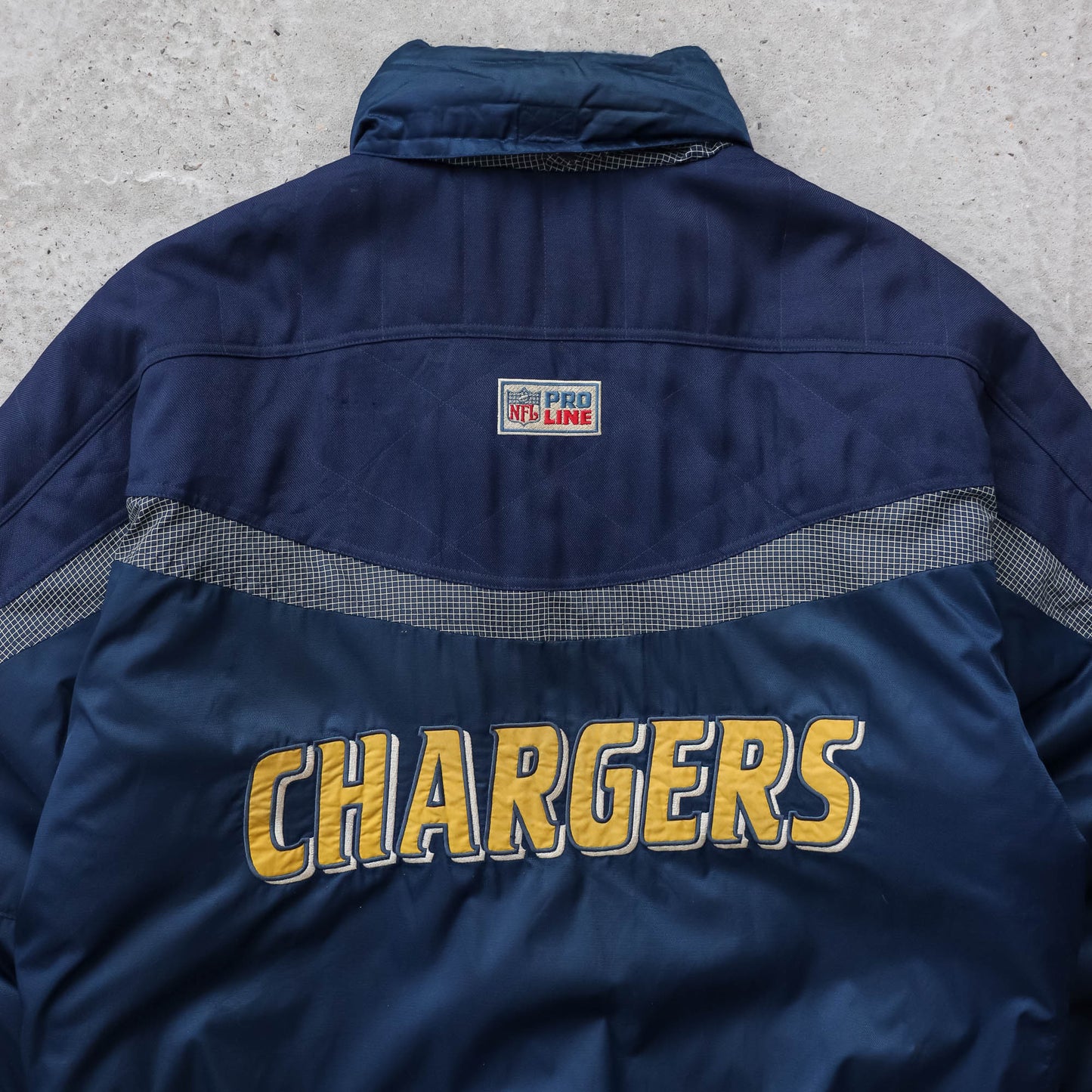 San Diego Chargers NFL Logo Athletic Puffer Jacket - 90s (XL)