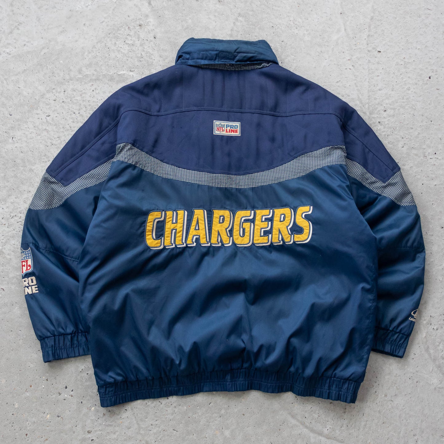 San Diego Chargers NFL Logo Athletic Puffer Jacket - 90s (XL)