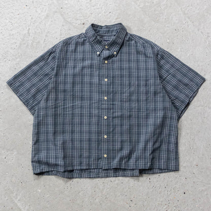 Puritan Cropped Button Up Shirt - 2000s (XL) - AL Vintage