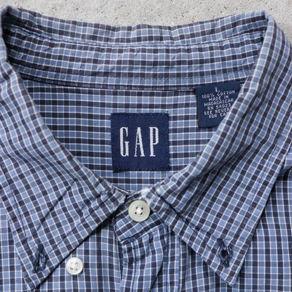 GAP Cropped Button Up Shirt - 2000s (L)