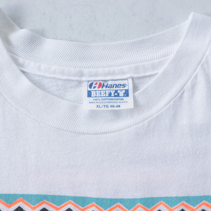 Vintage 90s Chili's Bar & Grill Tee - XL