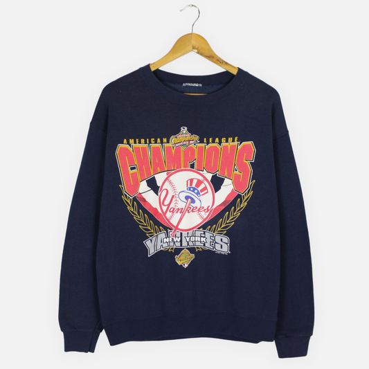 MLB New York Yankees sweatshirt, vintage Starter, baseball, 90s hip hop  size L