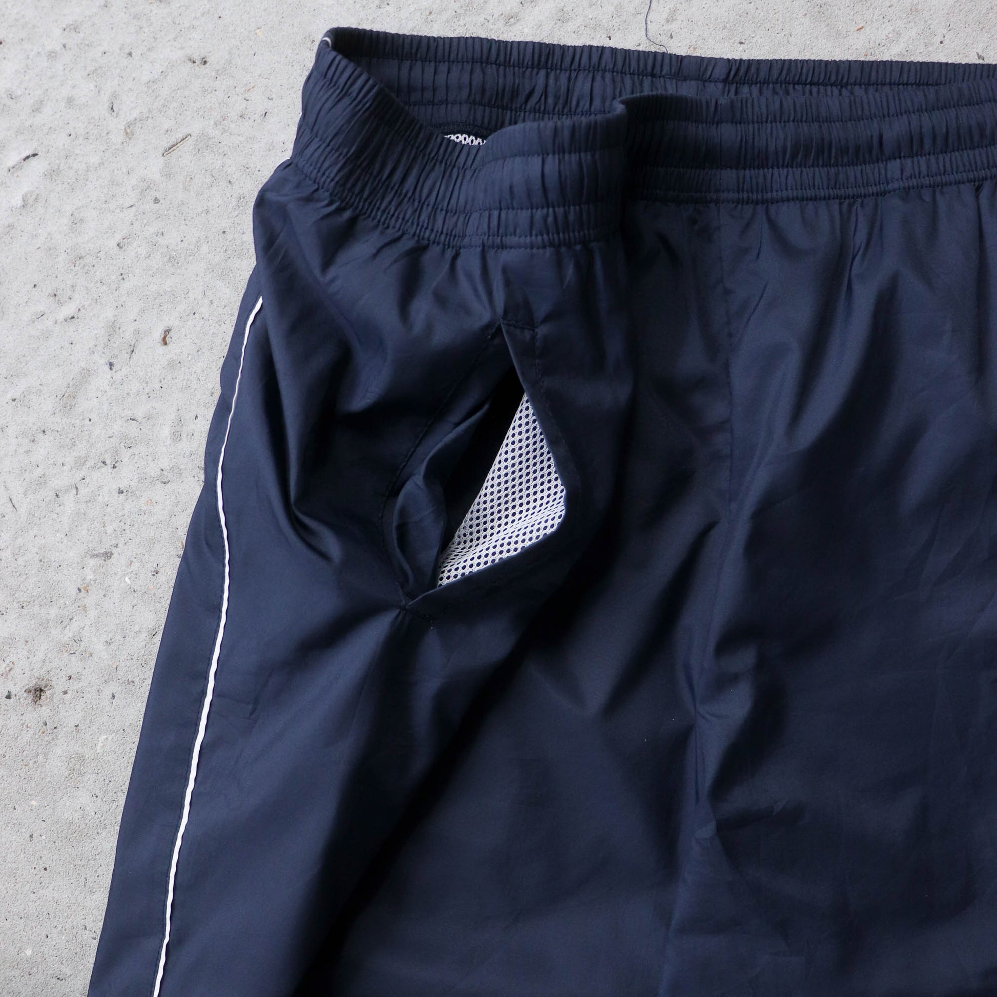 ASICS Embroidered Logo Track Pants - 90s (XL) - AL Vintage