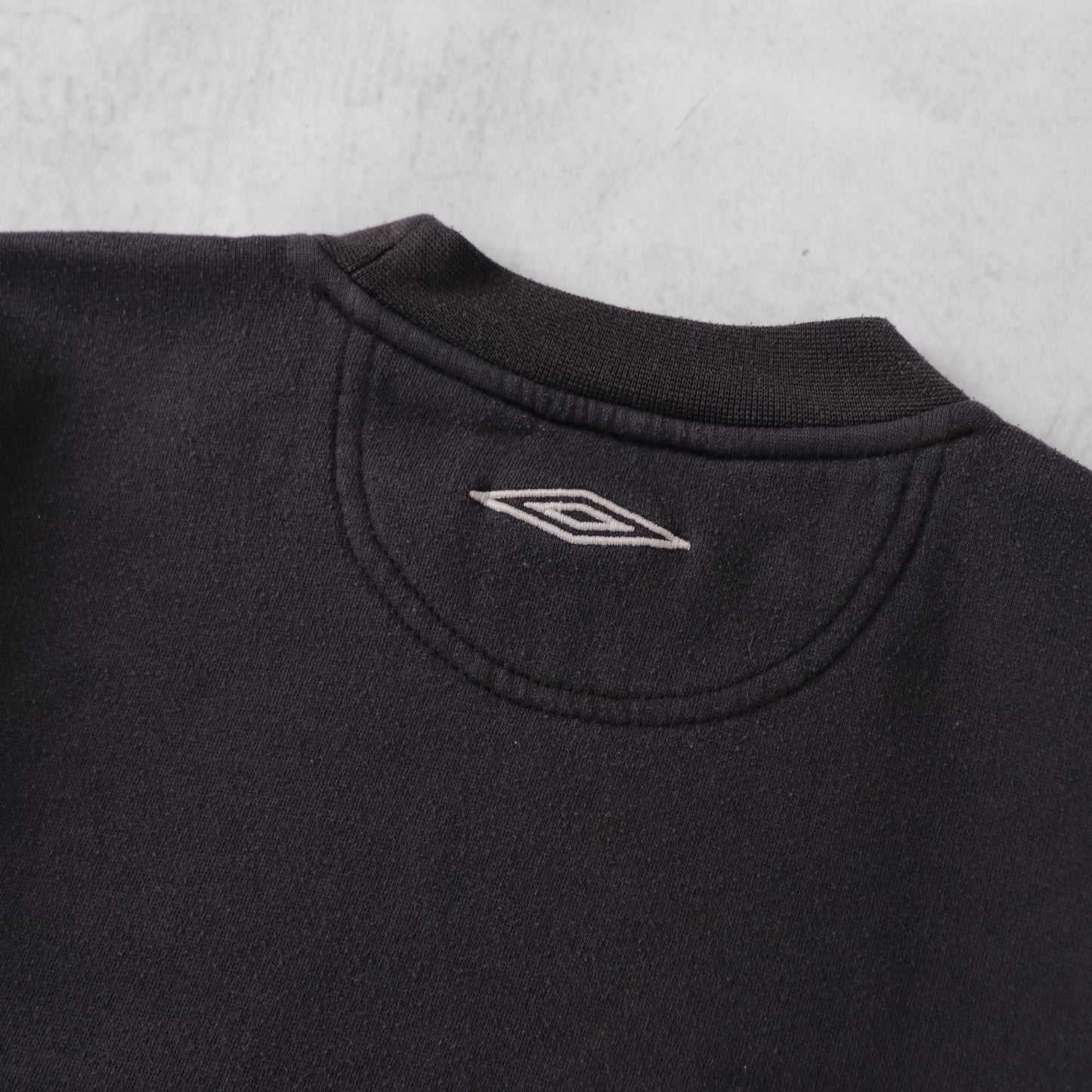 Vintage 90s Umbro Diamond Logo Sweatshirt - S