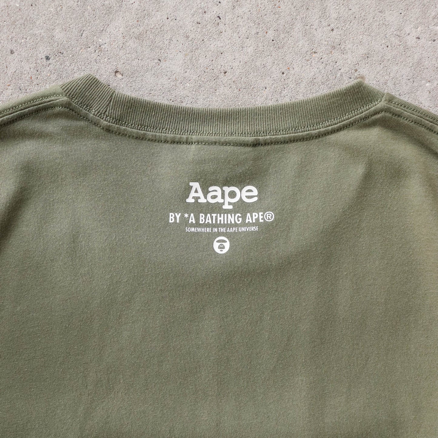 AAPE Universe Patch Graphic Tee - 2000s (XL)