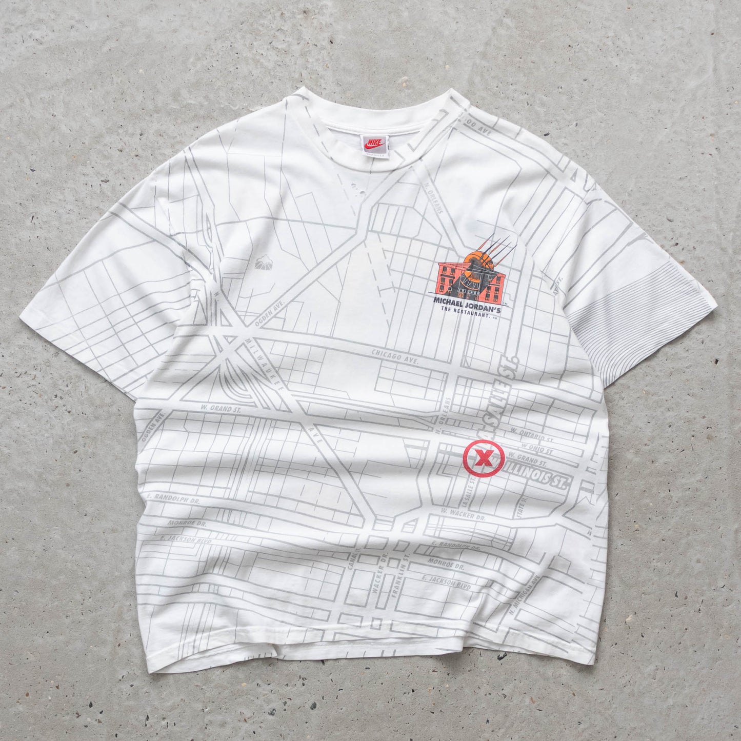 Nike Michael Jordan's Restaurant AOP Tee - 90s (L)