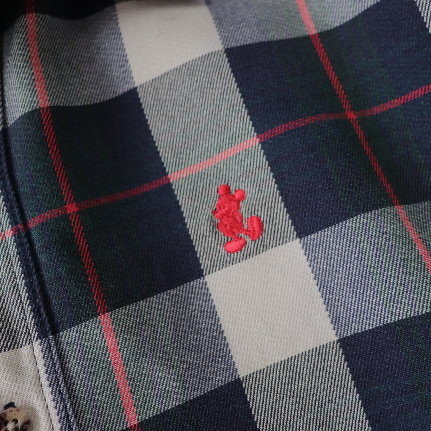 Vintage 90s Mickey Mouse Button Up Shirt - L