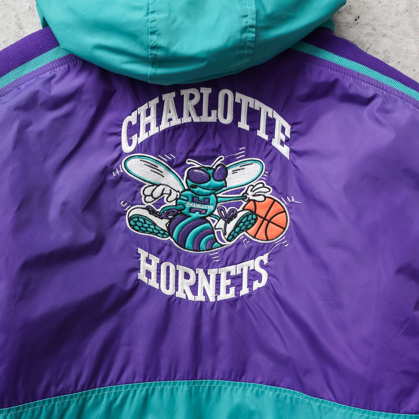 Charlotte Hornets NBA Starter Puffer Jacket - 90s (S)