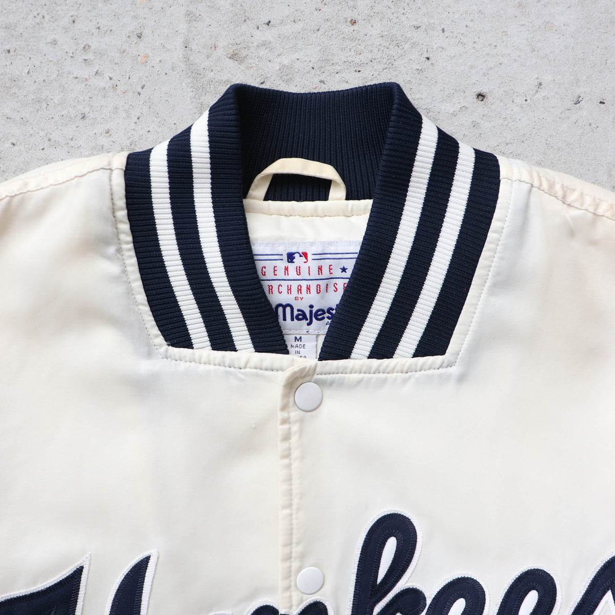 New York Yankees MLB Majestic Puffer Jacket - 90s (M)