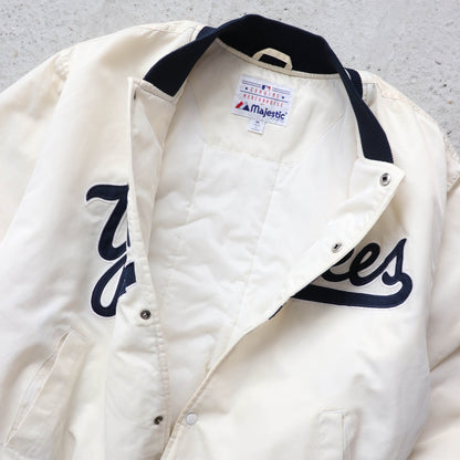 New York Yankees MLB Majestic Puffer Jacket - 90s (M)