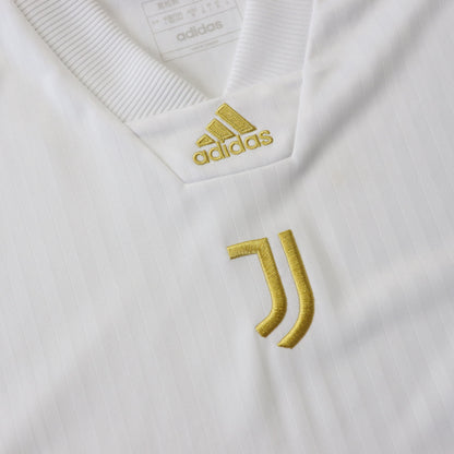 Juventus FC 2022 Adidas Football Jersey - L