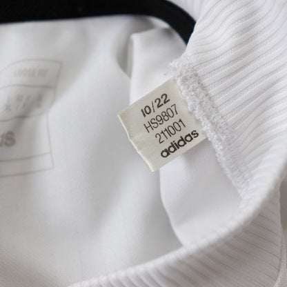 Juventus FC 2022 Adidas Football Jersey - L