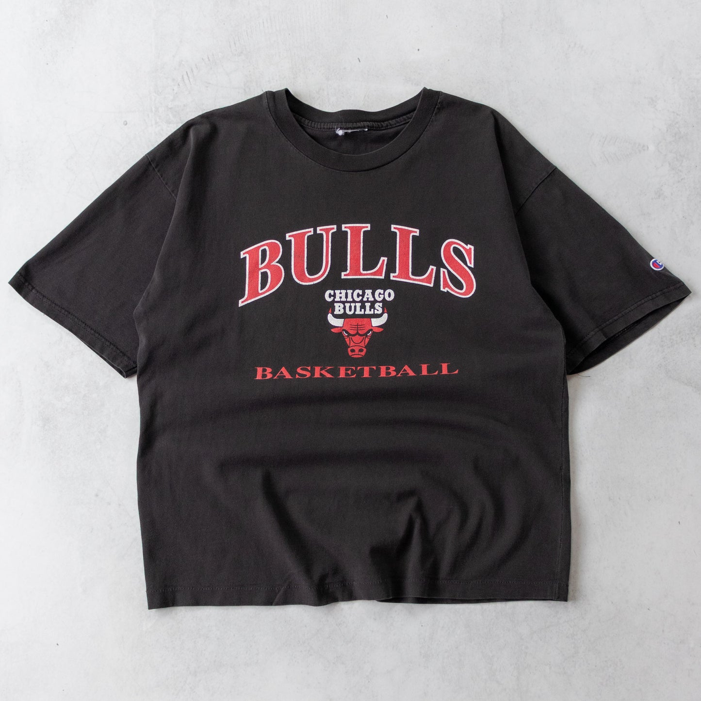 Vintage 90s Chicago Bulls Champion NBA Tee - L