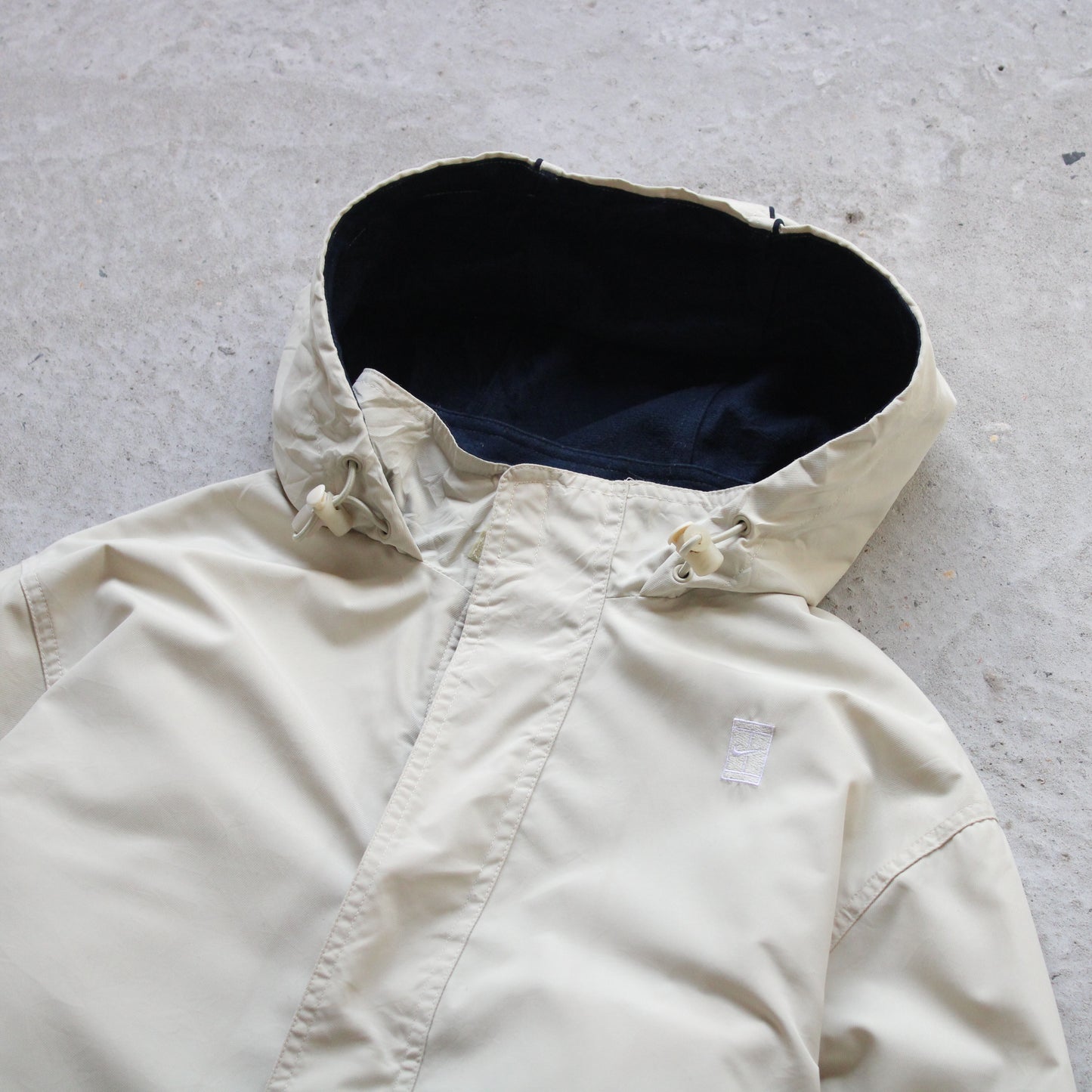 Vintage 90's Nike Challenge Court Padded Jacket - M