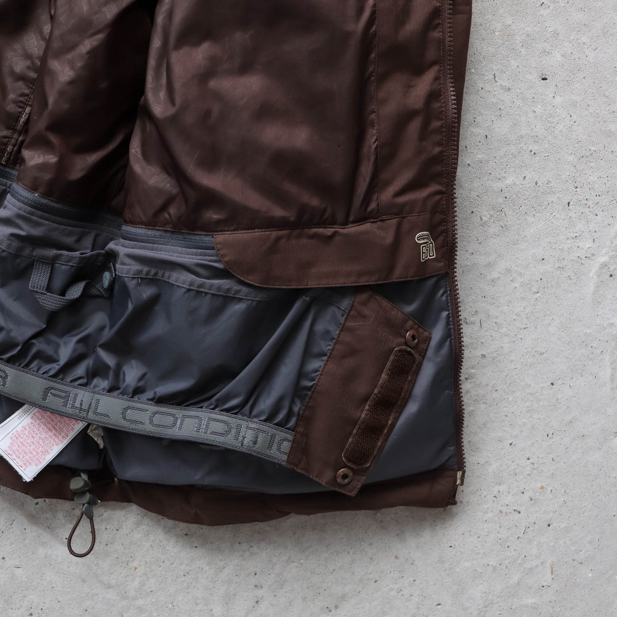 Nike ACG 550 Down Puffer Jacket - 2000s (L)