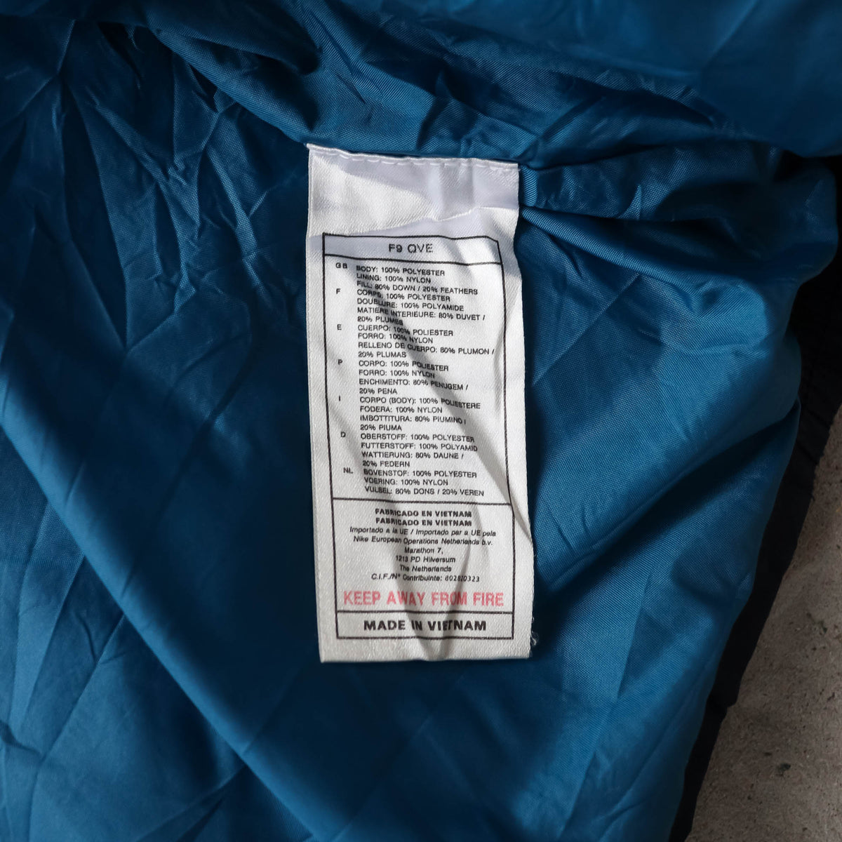 Nike Swoosh Down Puffer Jacket - 90s (L)