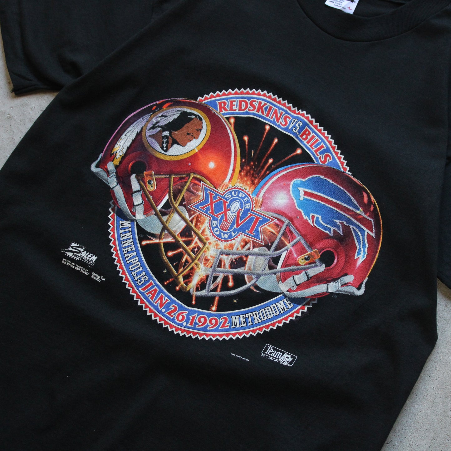 Vintage 1992 Redskins vs Bills Super Bowl NFL Tee - L